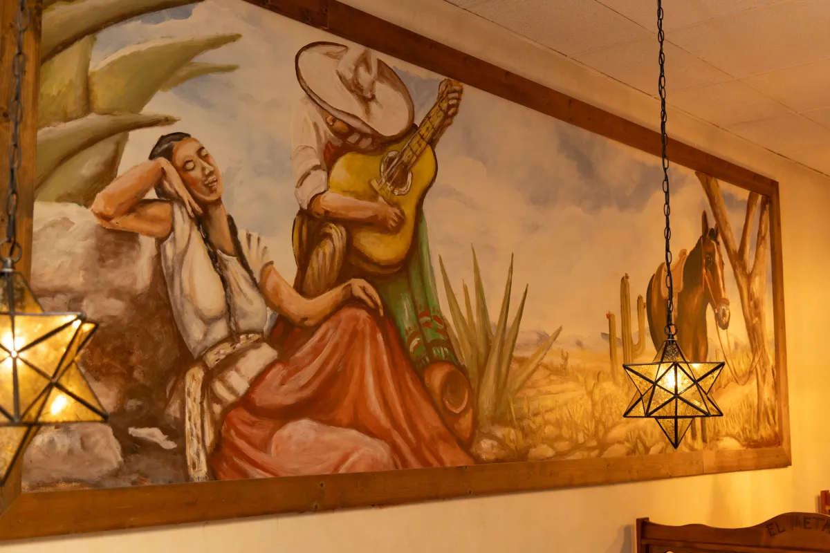 El Metate interior mural