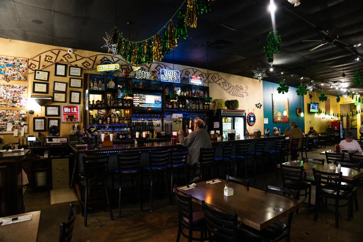 El Metate interior mural